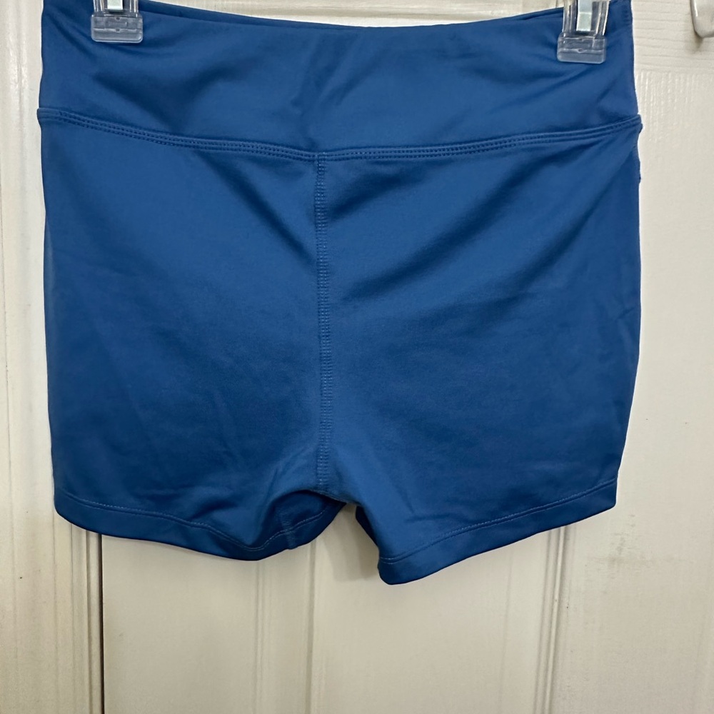 Reel Legends Active Wear shorts, blue size small like new - Picture 2 of 4